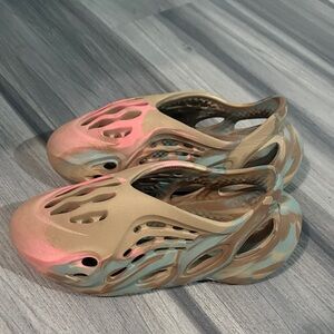 Yeezy Platform Shoes in Tan and Pink